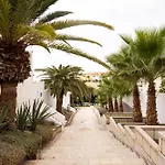Вілла Ellen View A Heated Pool Luxury
