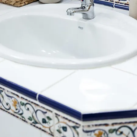 Ellen View A Heated Pool Luxury Willa *