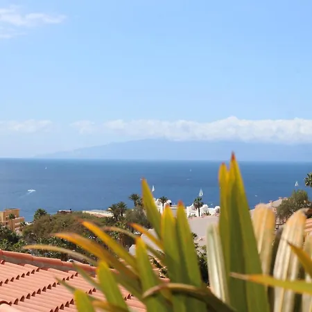 Ellen View A Heated Pool Luxury Villa *