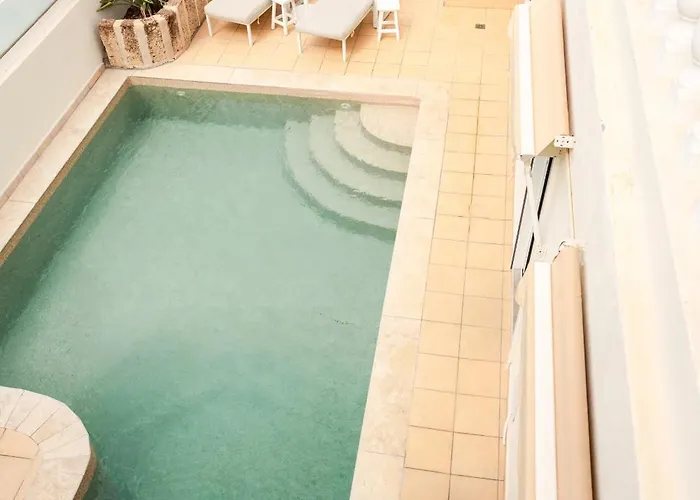 Вілла Ellen View A Heated Pool Luxury Адехе