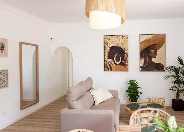 Ellen View A Heated Pool Luxury Вілла