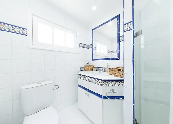 Ellen View A Heated Pool Luxury Вілла